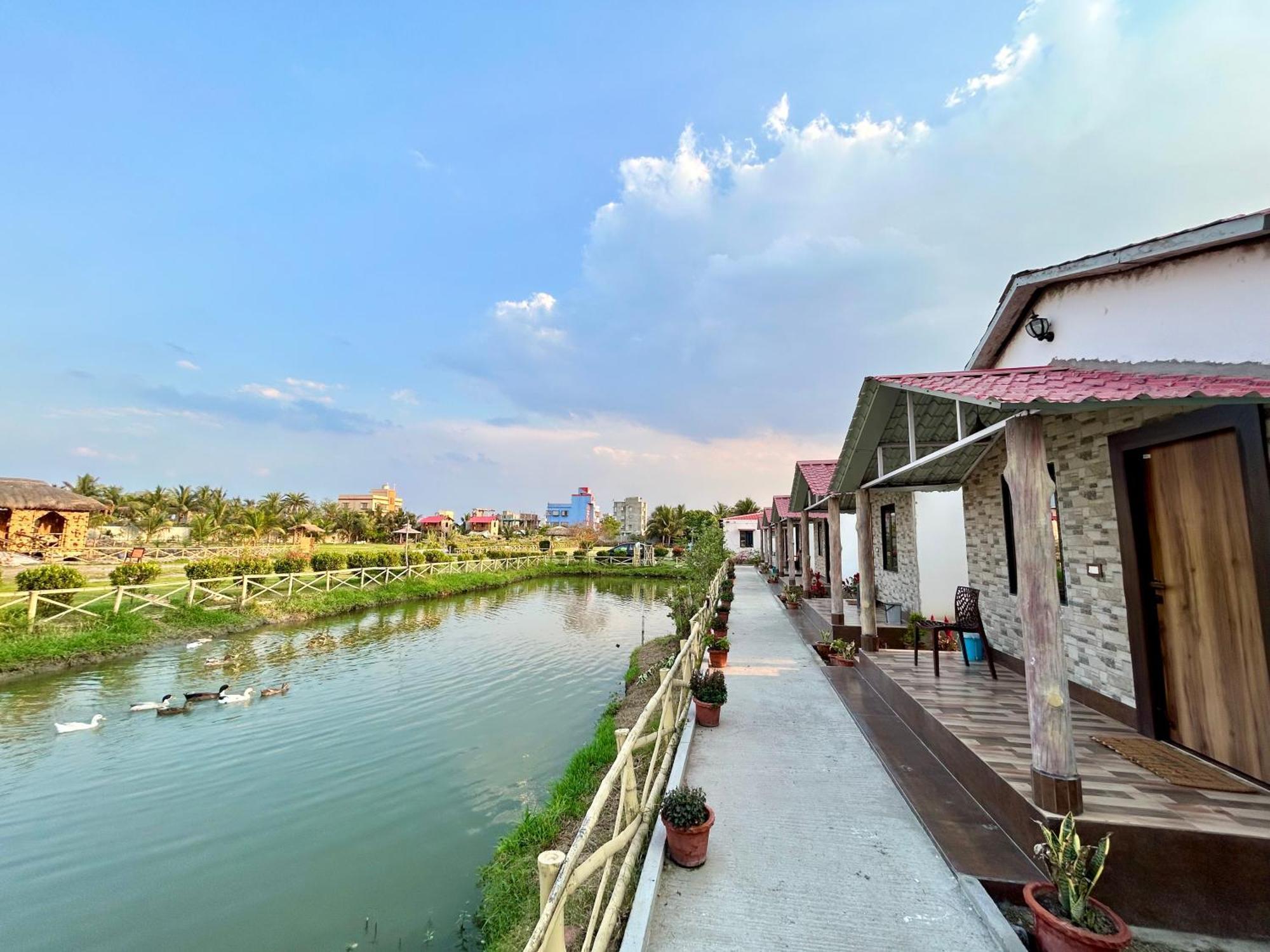 Palli Bangla Resort, Near Ruby Hospital, Anandapur Calcutta Eksteriør billede